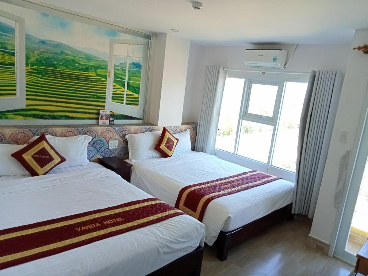 Vanda Hotel Nha Trang Exterior photo